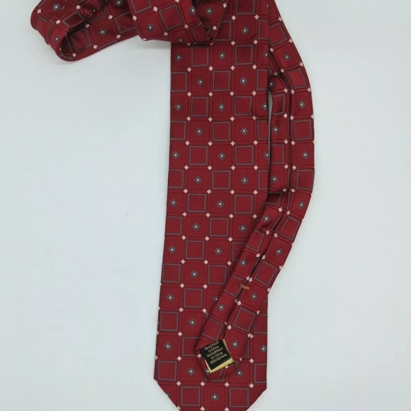 Donald J Trump Men's 100% Silk Tie - Picture 4 of 4